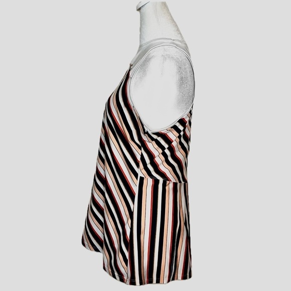 TAIL Activewear Striped Mesh Back Tank Top | Size M | - Picture 2 of 6
